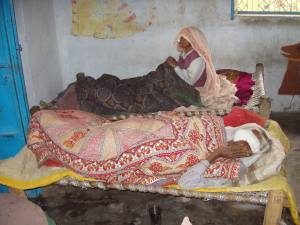 women patients recovering from cataract operation