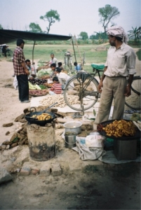 Amarpurkashi village market
